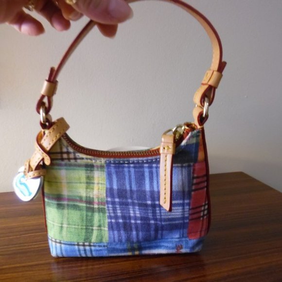 Dooney & Bourke Handbags - Vintage Dooney & Bourke Picnic Mini Purse